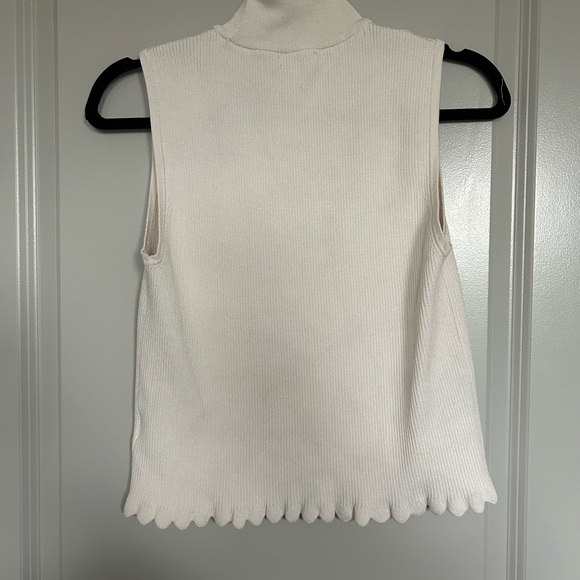Bar III White high neck Sleeveless Top - Picture 2 of 4